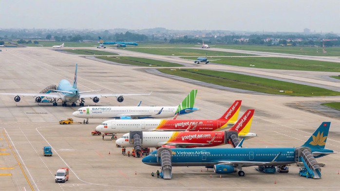 Giá vé máy bay dịp 30-4 tăng từng ngày, có chặng vượt 5 triệu đồng