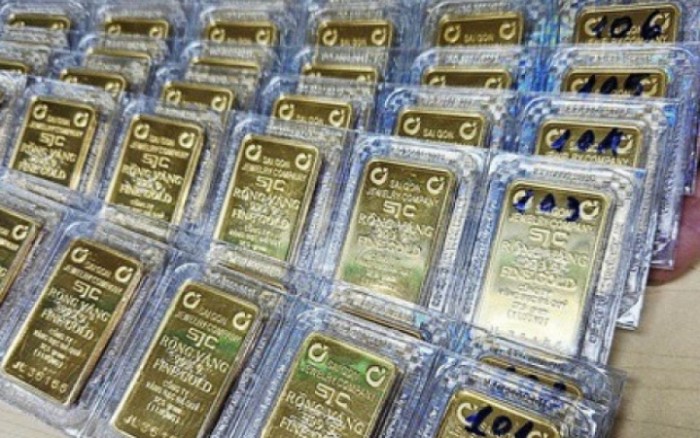 Sáng 14-4, giá vàng miếng SJC và vàng nhẫn tiếp tục tăng vọt