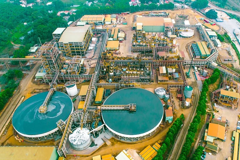 Tuần lịch sử của cổ phiếu MSR sau ngày đánh dấu 11 năm lên sàn