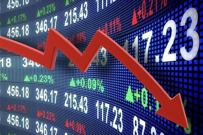 VN-Index 'bốc hơi' gần 44 điểm