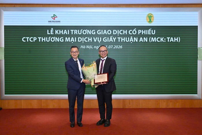 Lễ khai trương giao dịch của Giấy Thuận An