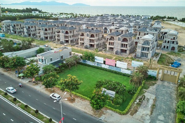 Vinahud đang hoàn thiện các điều khoản để chuyển nhượng Grand Mercure Hội An, mục tiêu thoát lỗ 2026