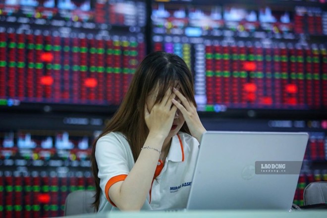 Chứng khoán ngày 29.9: Hơn 69 triệu cổ phiếu Novaland dư bán giá sàn