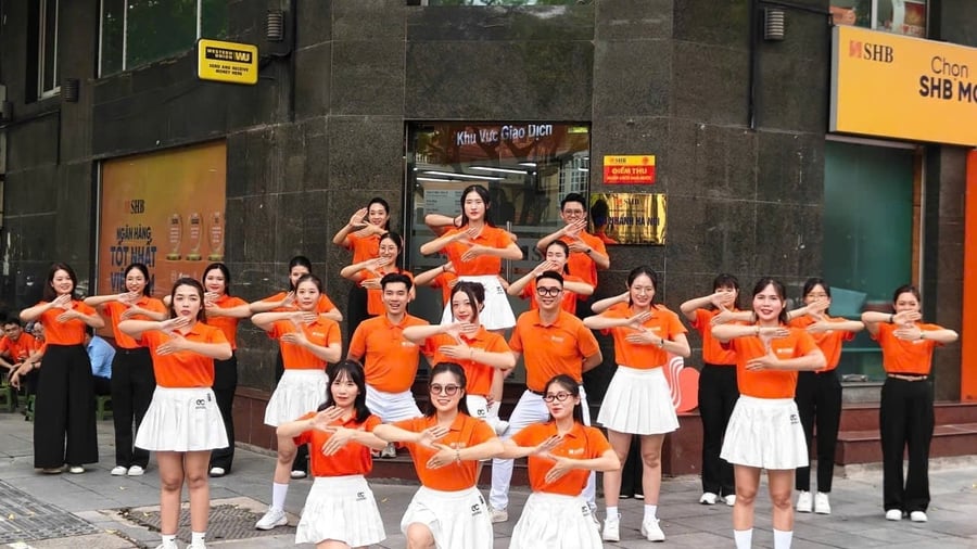 Từ 'ngân hàng hạnh phúc' đến hành trình phụng sự và lan tỏa ở SHB