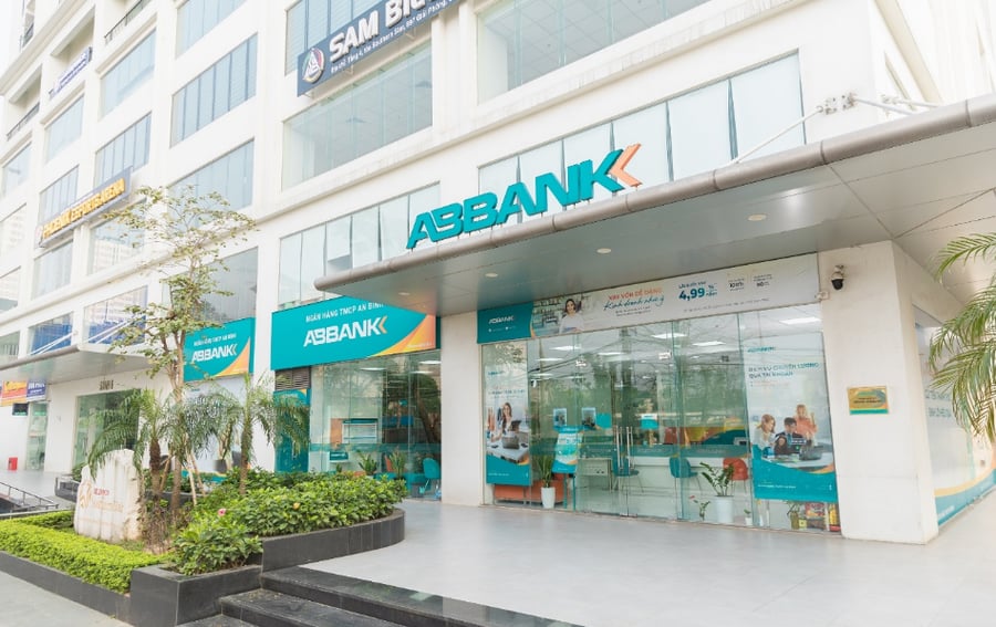 ABBank (ABB) đầu tư chứng khoán lỗ thêm gần 40 tỷ, chi phí dự phòng tăng vọt 151%