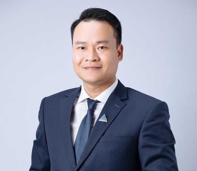 Tổng Giám đốc Đất Xanh bán toàn bộ cổ phiếu DXG