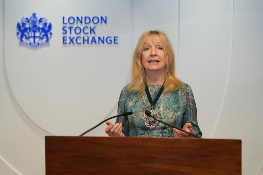Ngân hàng HDBank ký hợp tác với Sở giao dịch chứng khoán London, Dragon Capital