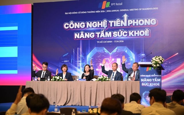 FPT Retail ước lãi quý 1 tăng trưởng 70%, lý giải việc vừa bình ổn giá thuốc, vừa đảm bảo tăng trưởng