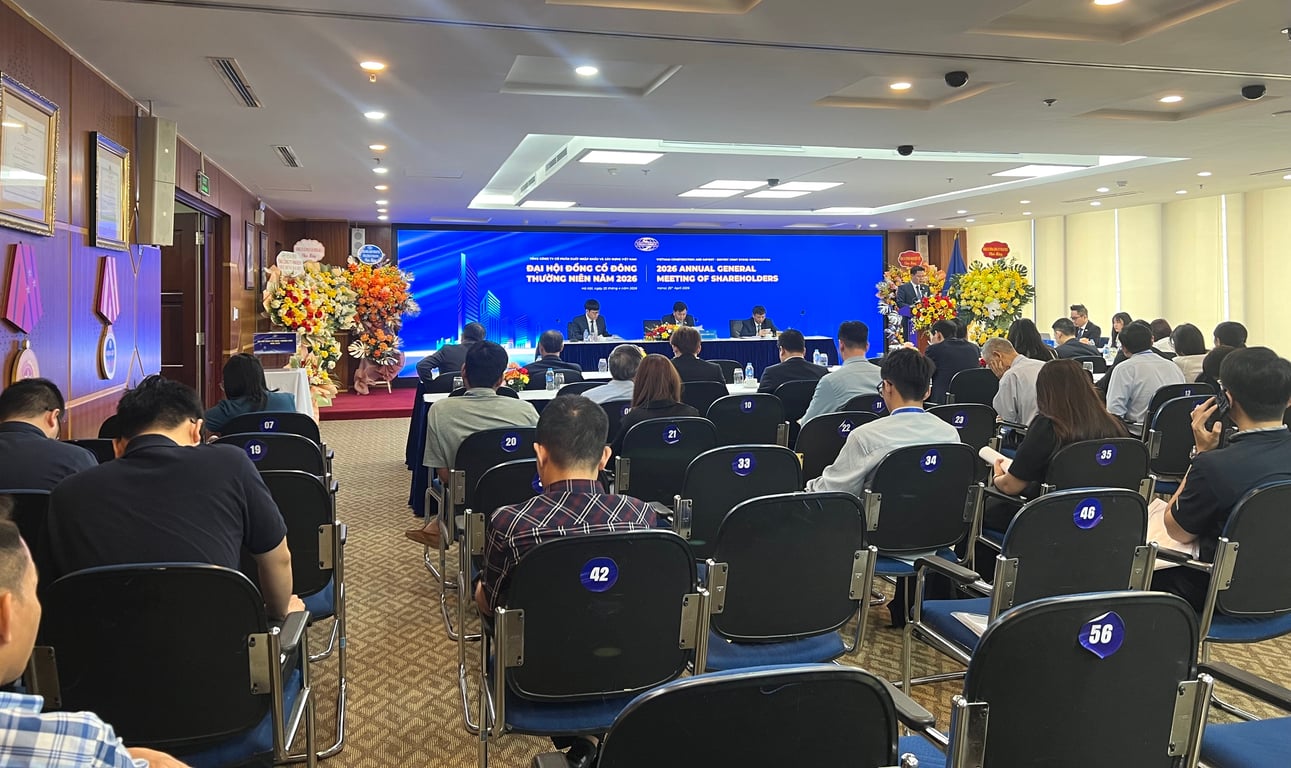 Toàn cảnh ĐHĐCĐ thường niên 2026 của Vinaconex.