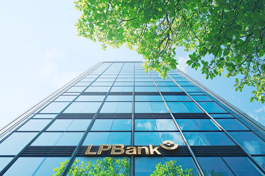 LPBank lãi 10.421 tỷ đồng sau 9 tháng đầu năm 2026