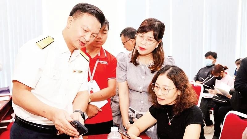 Triển khai giải pháp số hỗ trợ hộ kinh doanh