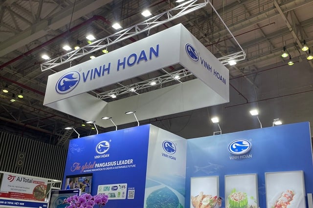 Loạt doanh nghiệp giao dịch lượng lớn cổ phiếu quỹ