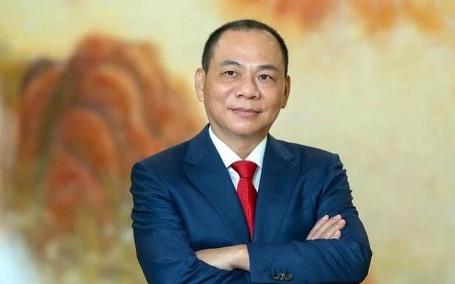 Tỷ phú Phạm Nhật Vượng xuất hiện bên cạnh Masayoshi Son, Gautam Adani, Mukesh Ambani