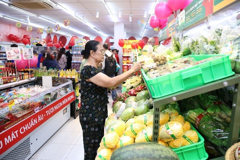 Cảnh báo tăng trưởng doanh thu trên cửa hàng hiện hữu