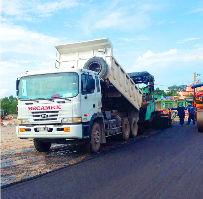 Một cổ phiếu giảm sàn 9 phiên liên tiếp, mất gần nửa thị giá