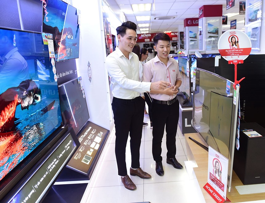Dồn lực kích cầu chi tiêu