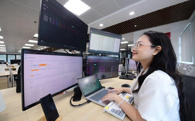 Cổ phiếu ngành năng lượng hút mạnh dòng tiền