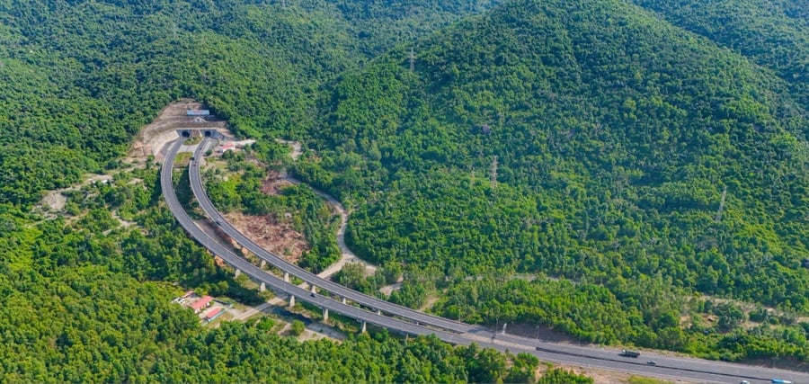 Gỡ nút thắt BOT, Nghị định 122 mở dư địa tái định giá nhóm cổ phiếu PPP