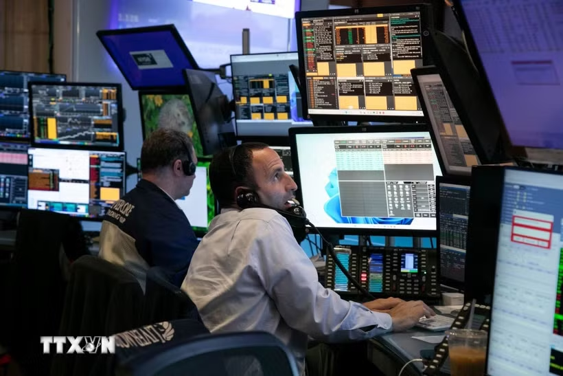 Dow Jones đạt đỉnh mới nhờ diễn biến tích cực tại Trung Đông