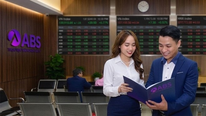 Dòng tiền bắt đầu cuộc viễn chinh tới mốc 2.100