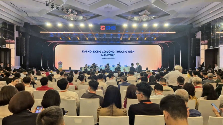 ĐHĐCĐ SHB: Chia cổ tức tỷ lệ 16%, tính chuyện lập ngân hàng con tại VIFC