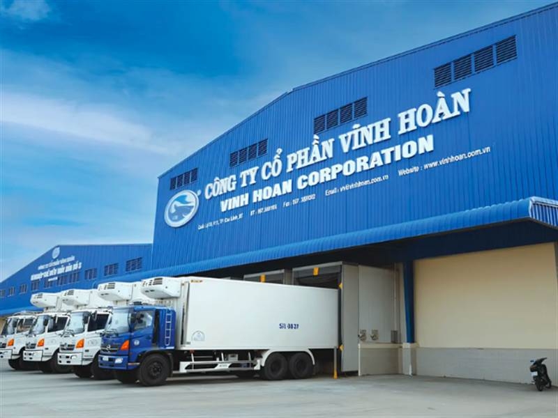 Vĩnh Hoàn báo lãi quý II “đi lùi”, khoản phải thu tăng mạnh, cổ phiếu vẫn loay hoay vùng đáy