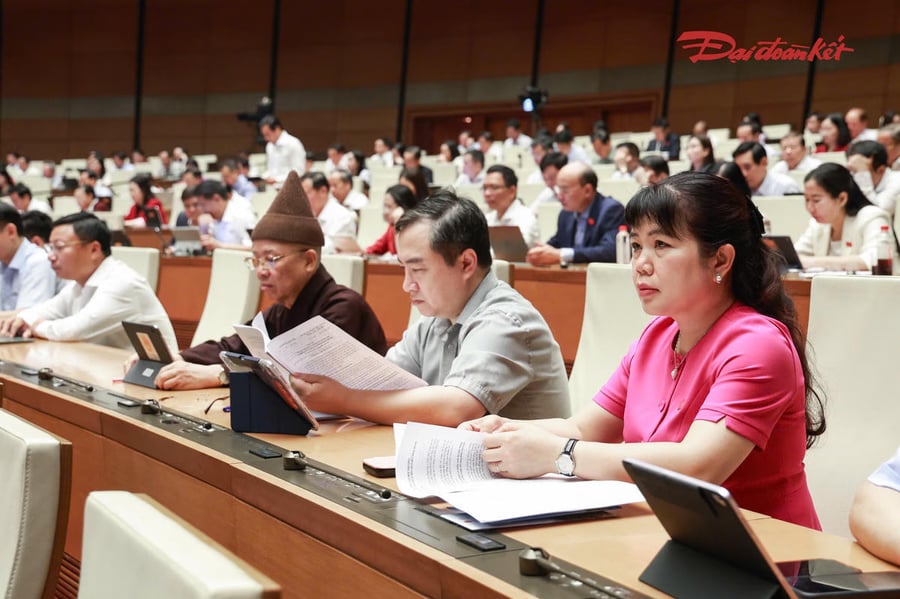 Đầu tư cơ sở hạ tầng công nghệ thông tin để nhà đầu tư chứng khoán giao dịch 24/24 giờ