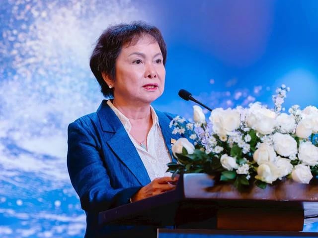 Con gái Chủ tịch PNJ bị "call margin"
