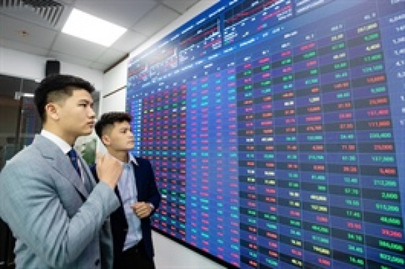 Góc nhìn 23/04: Rung lắc quanh vùng 1,860-1,870 điểm