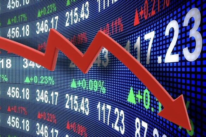 Sau phiên thủng mốc 1.800 điểm, VN-Index có giảm tiếp?