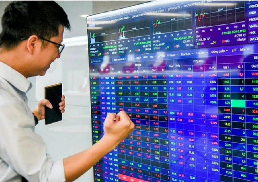 Chuyên gia: Mục tiêu 2.000 điểm của VN-Index vẫn còn cơ sở để kỳ vọng