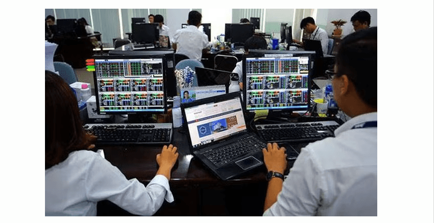 Các quỹ cổ phiếu rút ròng tháng thứ 31 liên tiếp tại thị trường Việt Nam