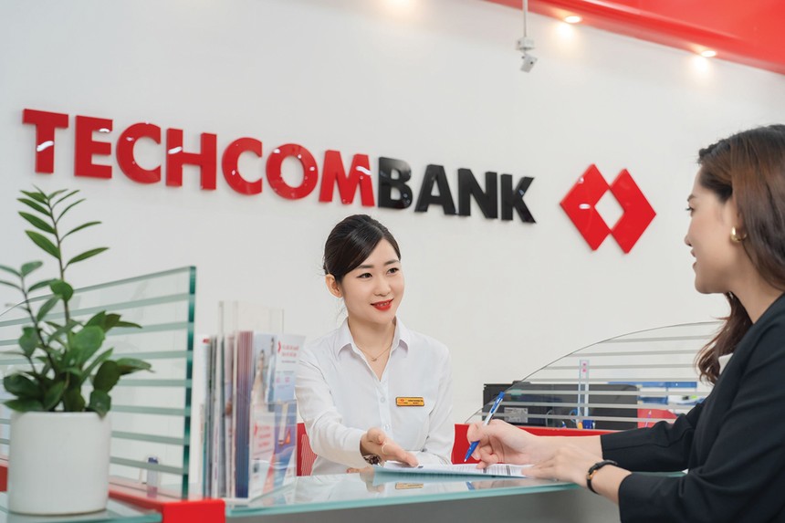 Ngân hàng dồn dập tăng vốn