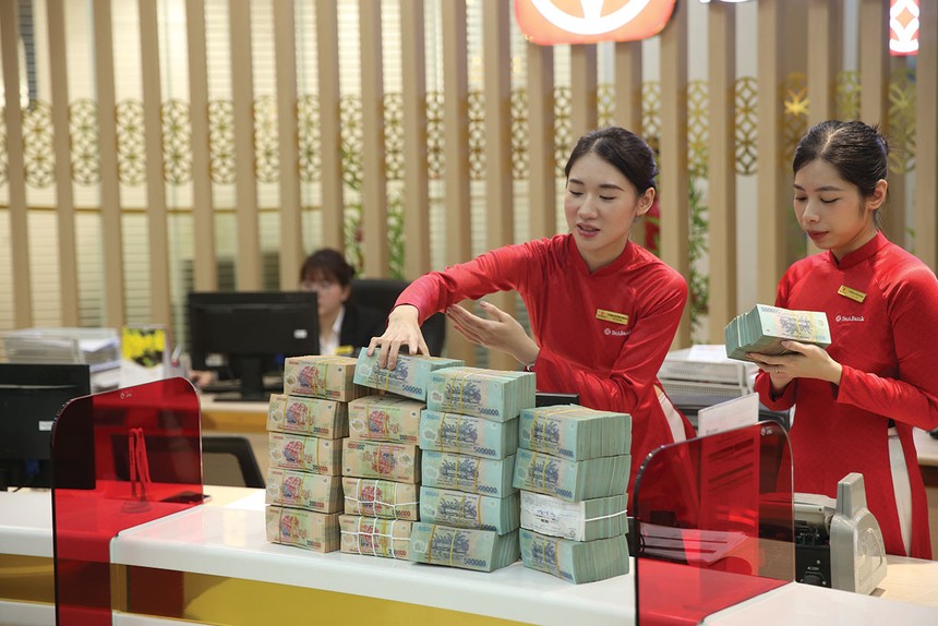 Ngân hàng xoay trục chiến lược