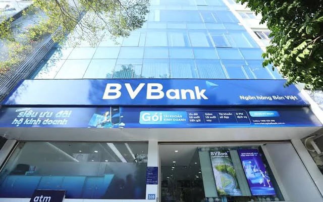 Bà Nguyễn Thanh Phượng, ông Tô Hải cùng TGĐ Vietcap chi 330 tỷ đồng mua cổ phiếu không phân phối hết của BVBank