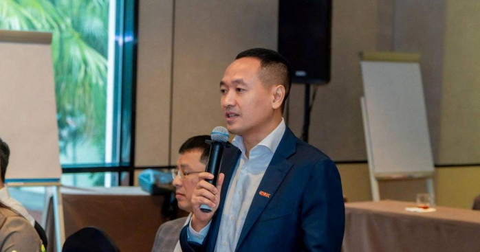 GEX bứt phá phiên sáng 20/04: Chuyện gì đang diễn ra đằng sau kế hoạch tăng vốn 45%?