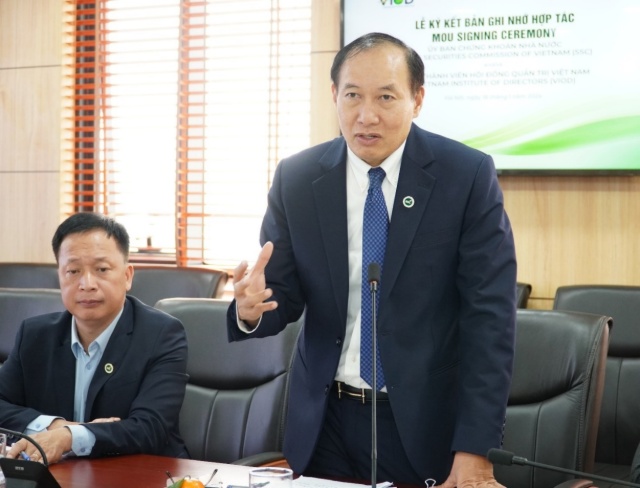 Người ứng cử thay ông Trịnh Văn Tuấn ở Nhựa Tiền Phong có gì đặc biệt?