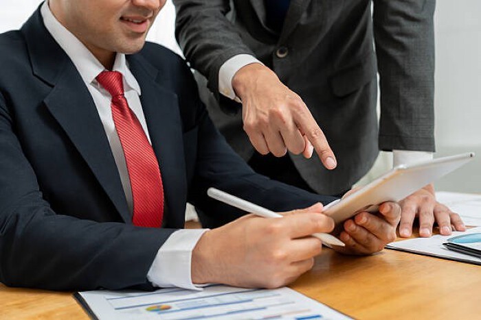 UBCK yêu cầu công ty chứng khoán siết nhân viên đưa khuyến nghị trên mạng xã hội