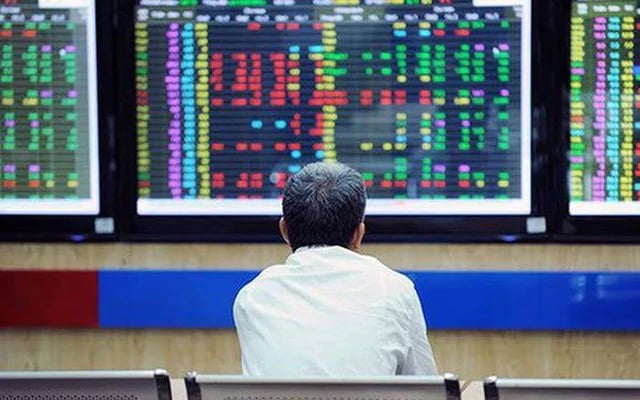 Góc nhìn chuyên gia: VN-Index đã tạo đáy ngắn hạn nhưng cần lưu ý rủi ro này