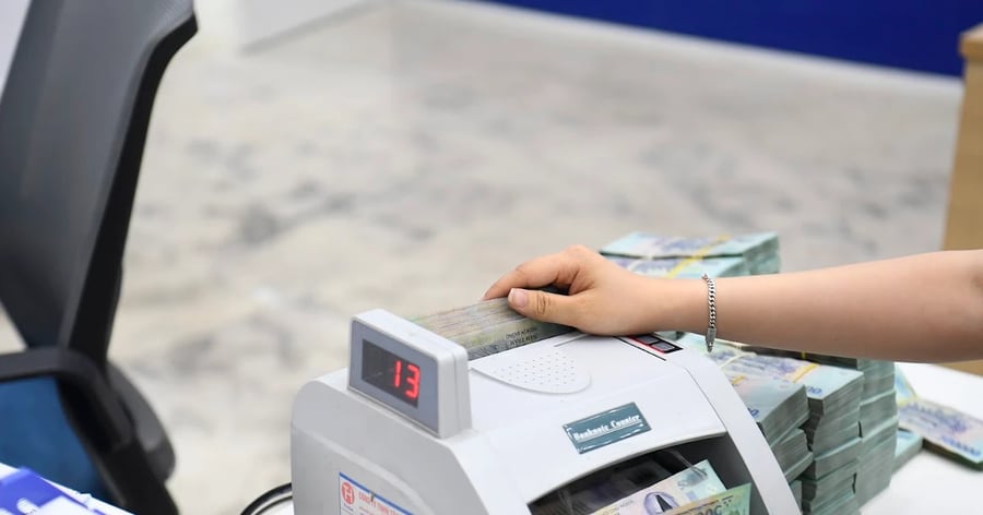 Đề xuất quy định mới hỗ trợ thanh khoản, giảm áp lực tăng lãi suất cho các ngân hàng