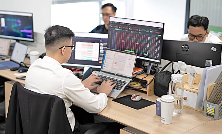 Chứng khoán Việt mở cửa hút vốn ngoại