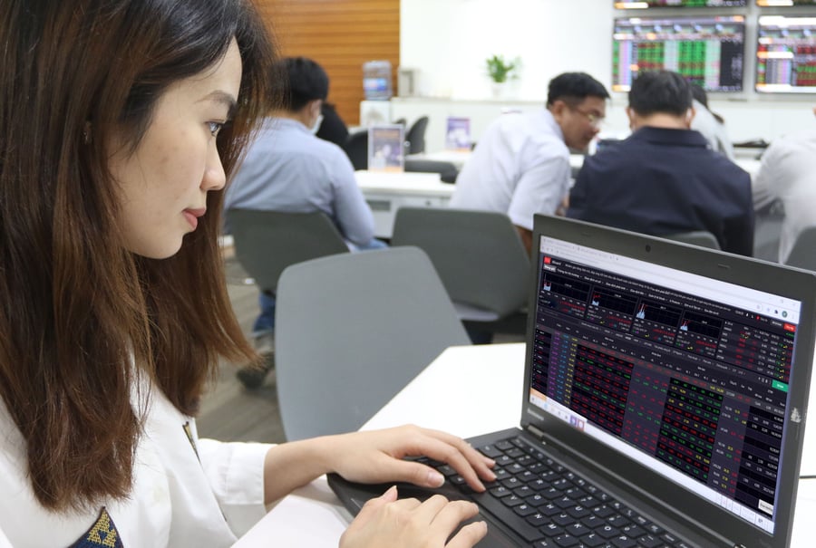 Cổ phiếu ngân hàng trước thềm báo cáo quý 2: Cơ hội nào cho nhà đầu tư?