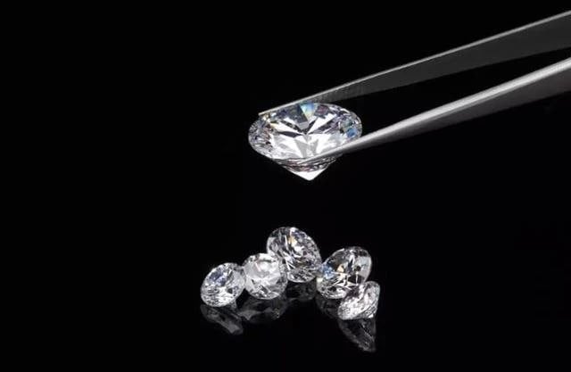 Một cổ phiếu bất động sản có nguy cơ bị loại khỏi rổ VNDiamond