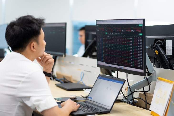 Những 'núi' margin trên thị trường chứng khoán tiếp tục phình to