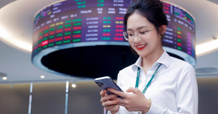 Chiến lược săn cổ phiếu chu kỳ giữa biến động tỷ giá và giá dầu