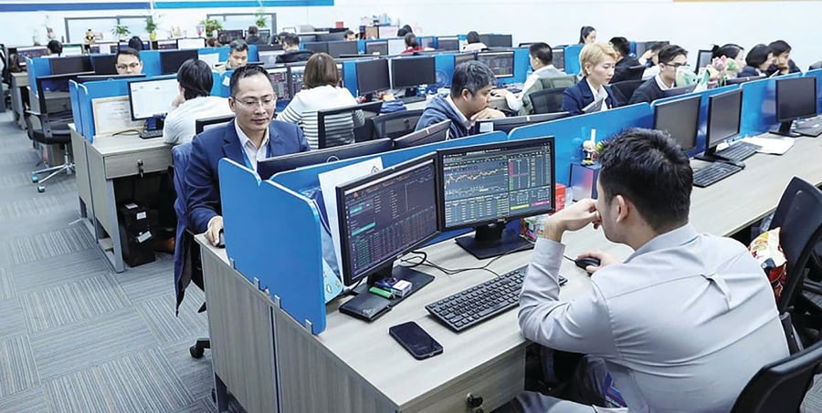 Đón cơ hội từ cổ phiếu đầu tư công