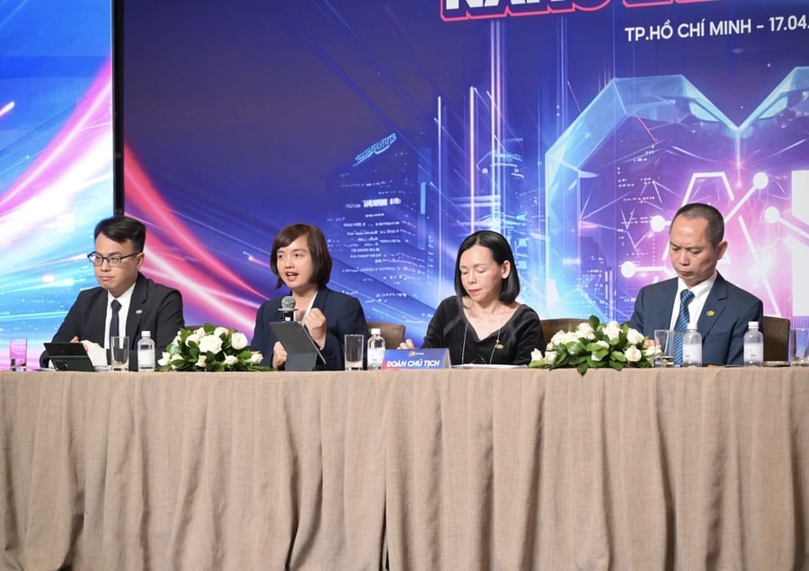 Sếp FPT Retail nói không tuyển mới, một người làm việc phải bằng 2 người