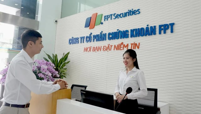 Chứng khoán FPT hoàn thành hơn 50% kế hoạch lợi nhuận sau 6 tháng