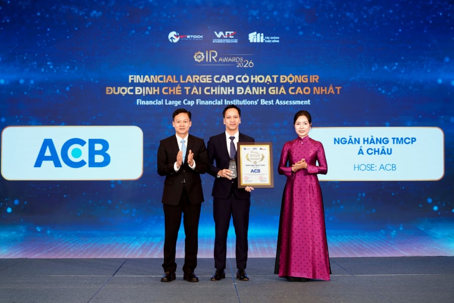 ACB được định chế tài chính đánh giá cao nhất về IR
