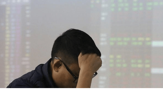 Hai cổ phiếu lớn bị tự doanh CTCK "xả" ròng trăm tỷ phiên 7/7